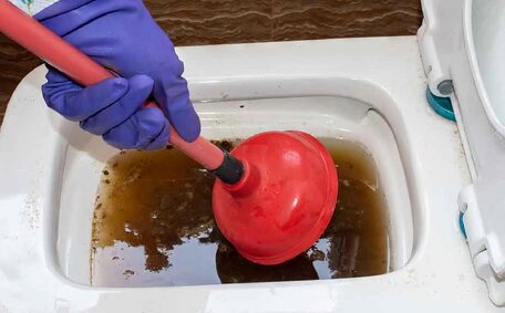 blocked drain landlord’ responsibility?